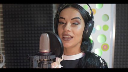 Linda Shabani - Lamborghini