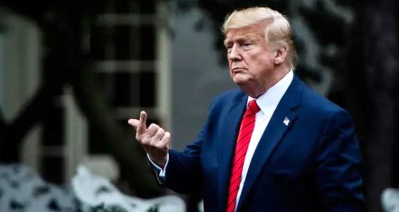 ABD Başkanı Donald Trump yine teröristbaşı Mazlum Kobani'ye övgüler dizdi