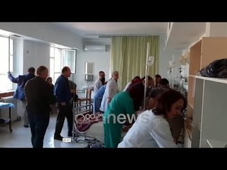 Ora News - Helmimi në klasë, një 18 vjeçare në gjendje të rëndë, 24 orë monitorim në QSUT