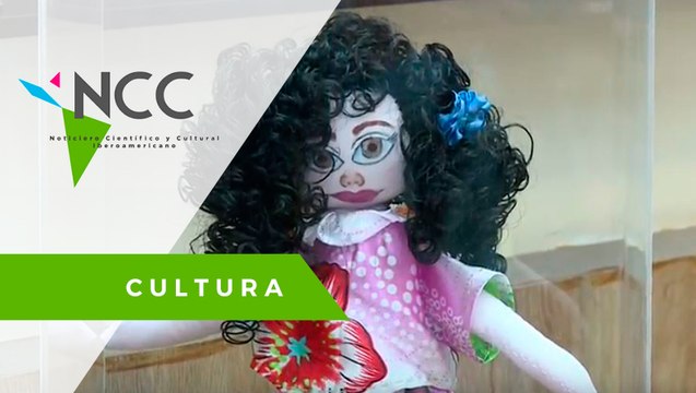 Mujeres desaparecidas “renacen” en muestra de muñecas de trapo