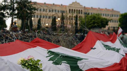 الرئيس اللبناني: النظام يتغير عبر المؤسسات الدستورية لا الساحات