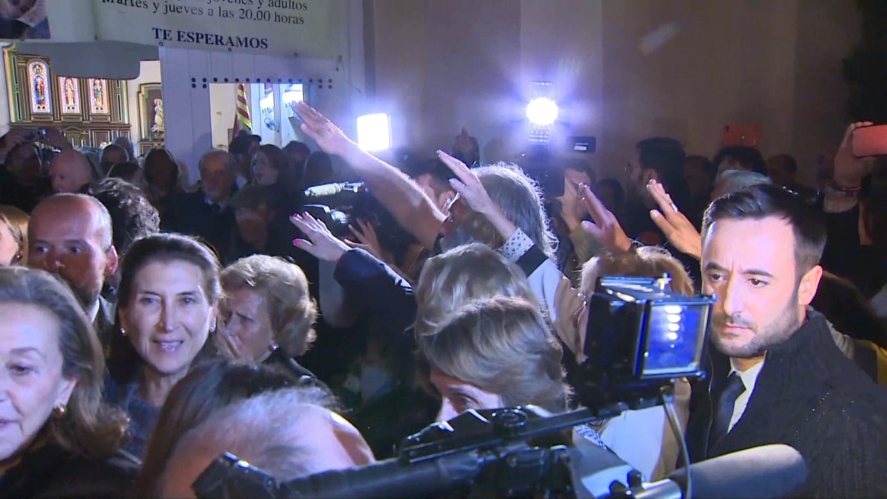 Ultraderechistas homenajean al dictador Francisco Franco