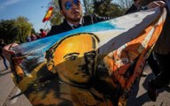 Exhuman restos del dictador Francisco Franco en España