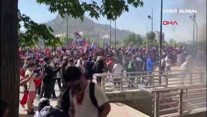 Protestoların devam ettiği Şili'de 18 kişi ölü, 150'den fazla kişi de yaralandı