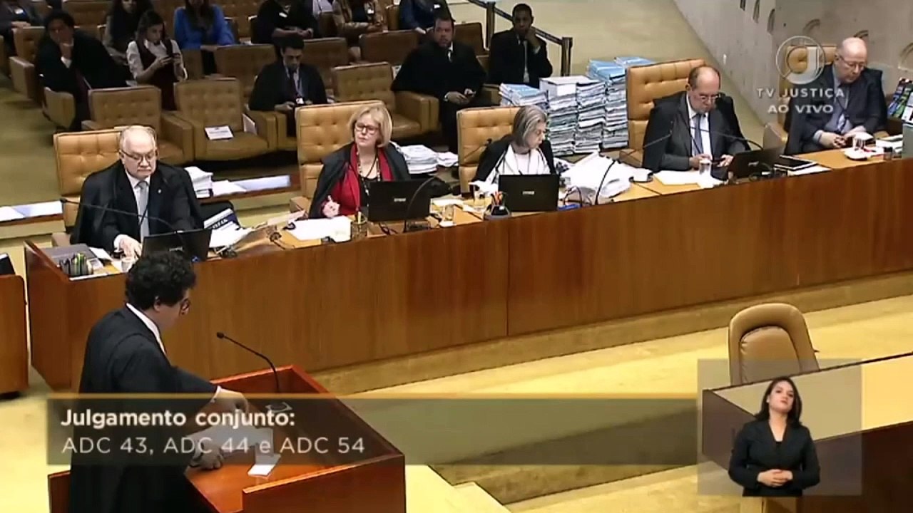 Decisão adiada novamente