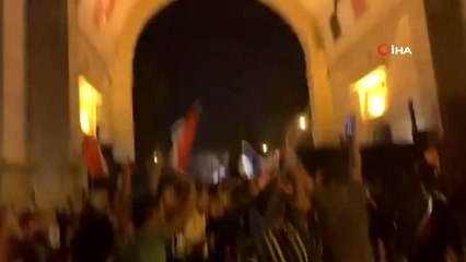 - Irak'ta Gösteriler Yeniden Başladı- Protestocular Yeşil Bölge'ye Girdi