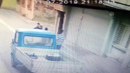 Kapkaççı kameraya yakalandı - ADANA