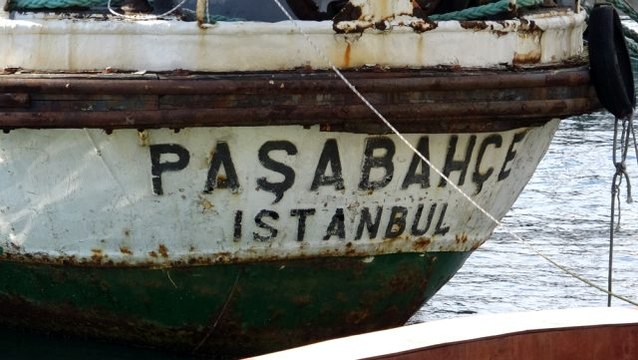 Satılığa çıkarılan Paşabahçe vapuru havadan görüntülendi