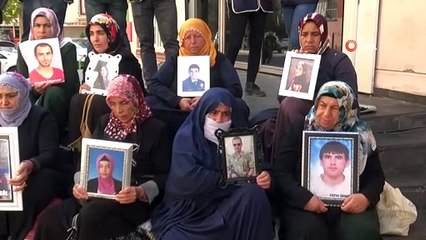HDP önündeki ailelerin evlat nöbeti 53'üncü gününde