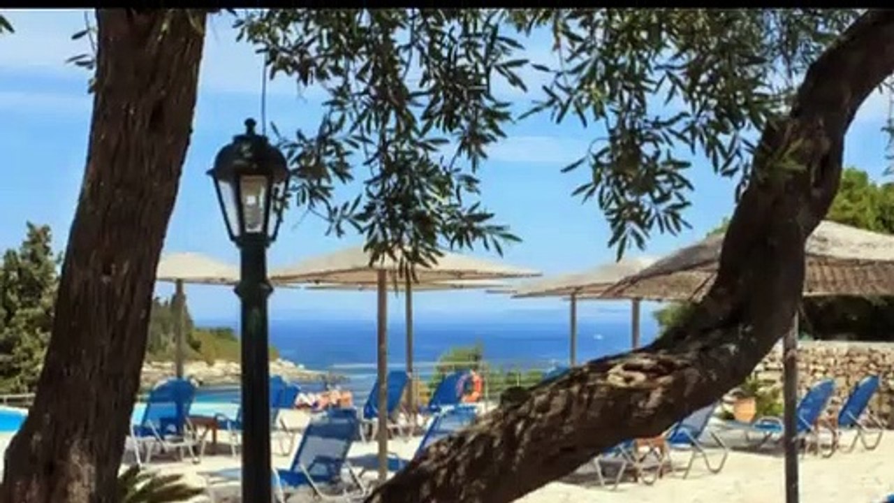 Five things to know about booking a holiday villa in Paxos!