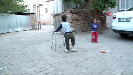 7 yaşındaki Yusuf'un "Koşmak, arkadaşlarımla oynamak istiyorum" feryadı