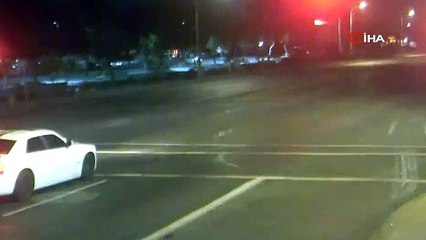 Kırmızı ışıkta hayat kurtaran kaza: Bir aile ölümden döndü