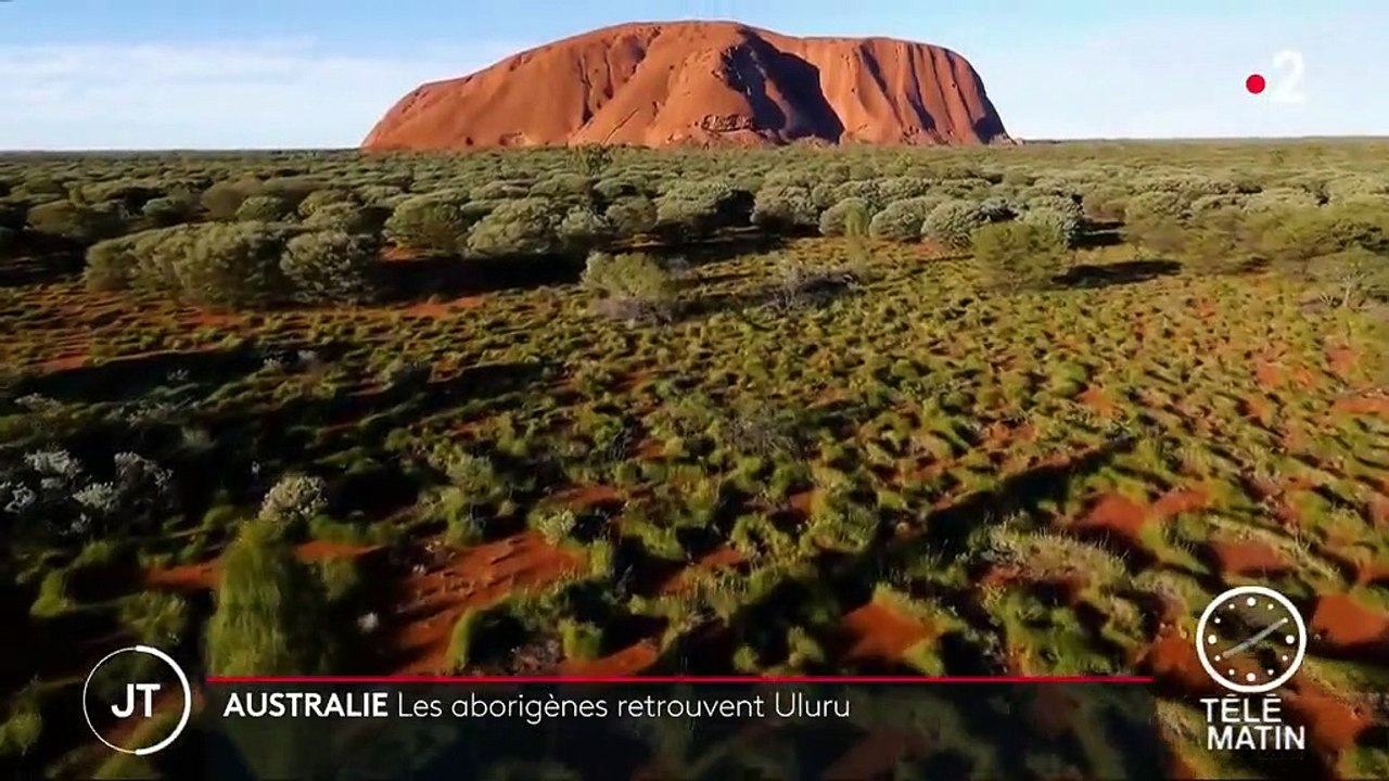 Australie : le célèbre rocher d'Uluru interdit au public dès samedi