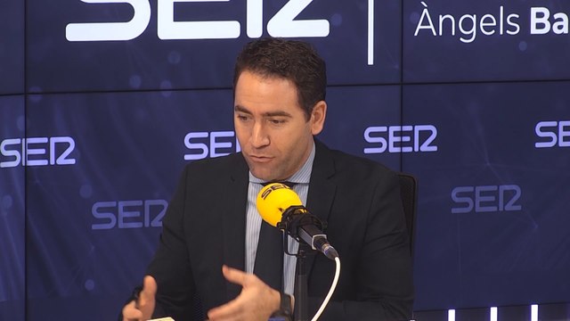 Egea ironiza con que Sánchez tapó las cifras del paro con la exhumación