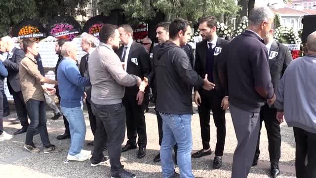 Bakan Dönmez, Balıkesir Ticaret Borsası Başkanı Kula'nın cenaze törenine katıldı