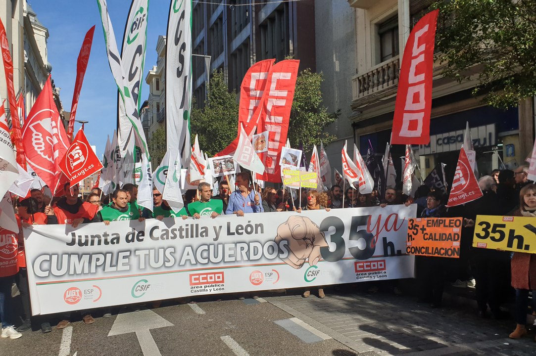 Empleados públicos reclaman a la Junta de CyL la jornada de 35 horas