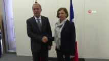 - Bakan Akar,Fransa Savunma Bakanı Florence Parly ile görüştü