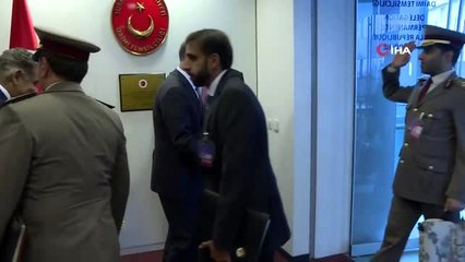 - Bakan Akar, Katar Başbakan Yardımcısı Al Attiyah ile bir araya geldi