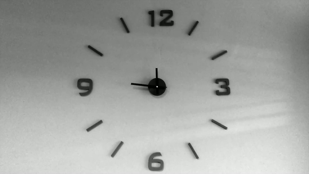 Le temps existe-t-il sans événement ?