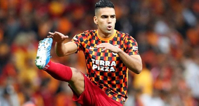 Radamel Falcao ile ilgili şok yorum: 7 ay sahalardan uzak kalabilir