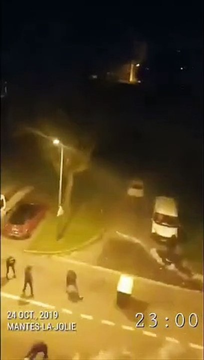 Yvelines : Les policiers attirés dans un guet-apens à Mantes-la-Jolie - Un jeune homme blessé à l'oeil - L'IGPN a été saisie