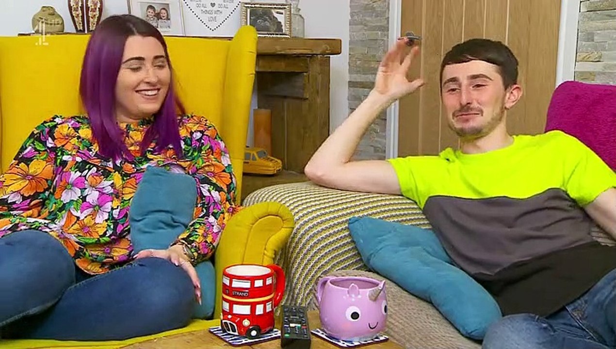Gogglebox - S14E07 - October 25, 2019 || Gogglebox (25/10/2019)
