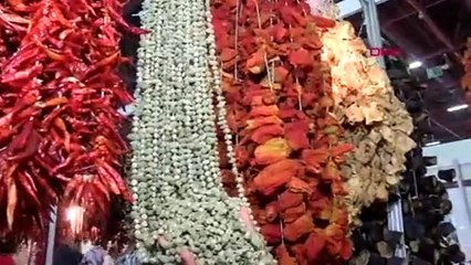 Fiyatı altınla yarışıyor! Çiçek bamyanın kilogramı 200 TL