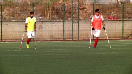 Milli futbolcu "takım ruhuyla" yeniden ayağa kalktı