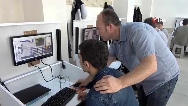 Türkiye'de ilk ve tek tıbbı cihaz lisesi