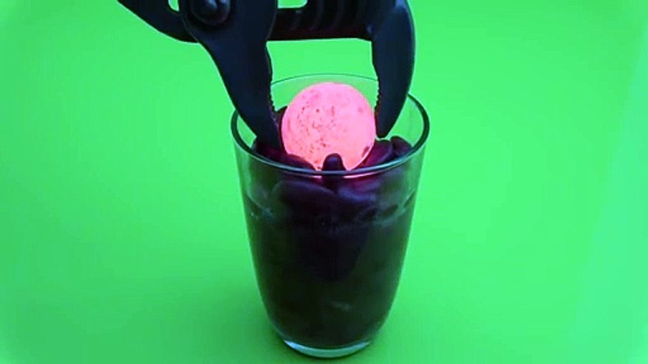 Hot Iron Ball Put Into Glass Of Peas!