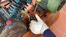 Restoration rusty old air compressor - Restore vintage air compressor