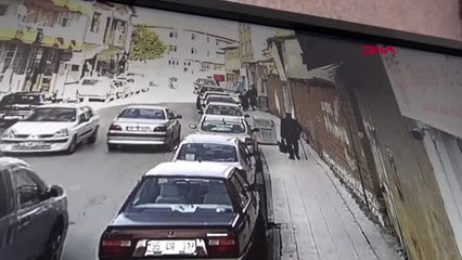 Çorum'da 2 kadının bıçaklanma anı kamerada