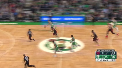 Скачать видео: Tatum and Brown star as Celtics edge past Raptors