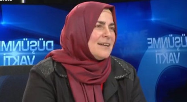 AKP kurucusundan Erdoğan'a türban suçlaması
