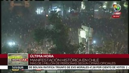 Chile: tensa situación en centro de Santiago ante fuerte represión