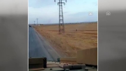Zırhlı aracı durduran Suriyeli çocuğa Türk polisi şefkati - AZEZ