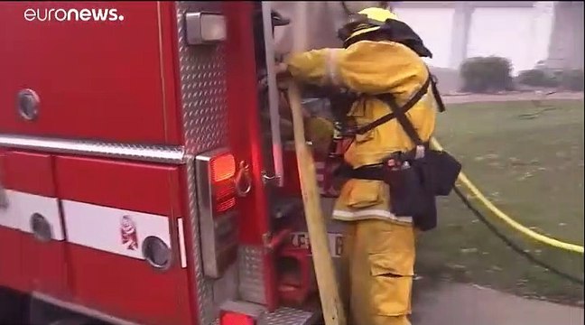 شاهد: حرائق مدمرة في كاليفورنيا والولاية تعلن حالة الطوارئ