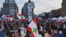 مظاهرات لبنان.. حضرت راية لبنان وغابت بقية الرايات