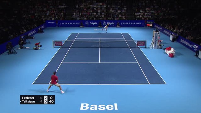 Federer cruises into Swiss Indoors final