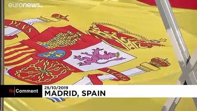 شاهد: مؤيدون لحزب أقصى اليمين الإسباني فوكس ، يحتجون ضد انفصال إقليم كتالونيا