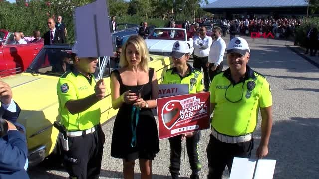 Antalya 56 yıllık antalya altın portakal film festivali kortejle başladı