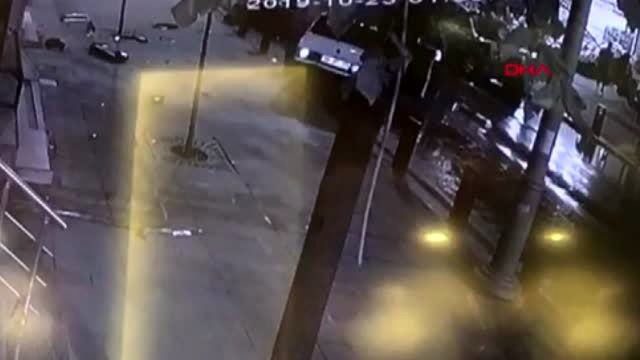 Anne ve kızının korku dolu anları