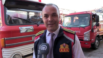 Yarım asırlık itfaiye araçlarına gözleri gibi bakıyorlar - AMASYA