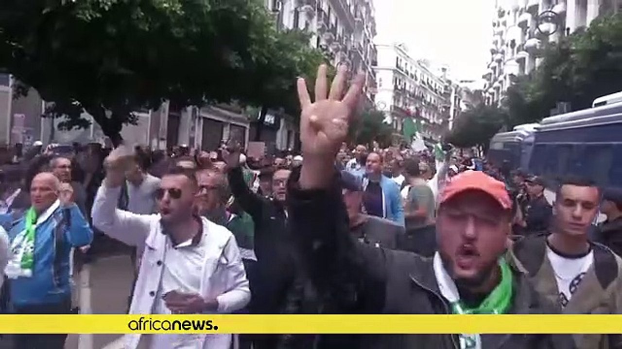 Algerian protesters denounce Dec.12 presidential polls