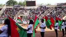 أكثر من عشرة آلاف يتظاهرون في بوركينا فاسو دعما لقوات الأمن