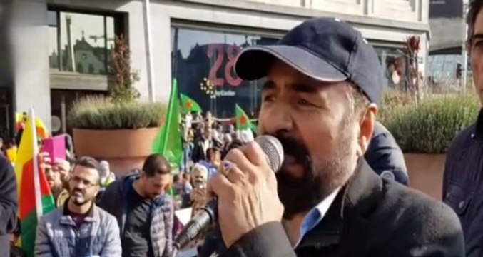 Barış Pınarı Harekatı'na karşı çıkan Şivan Perver, Brüksel'de PKK eylemine katıldı