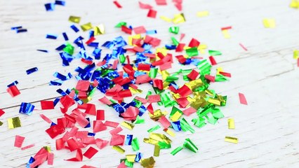 22 FORMAS EXTRAÑAS DE USAR UN SECADOR DE PELO