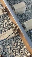Les rails du TER de Macky en très mauvais états