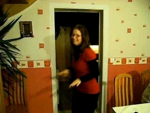 charlotte danse la tektonik