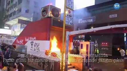 Hong Kong'da Sert Polis Müdahalesine Protesto